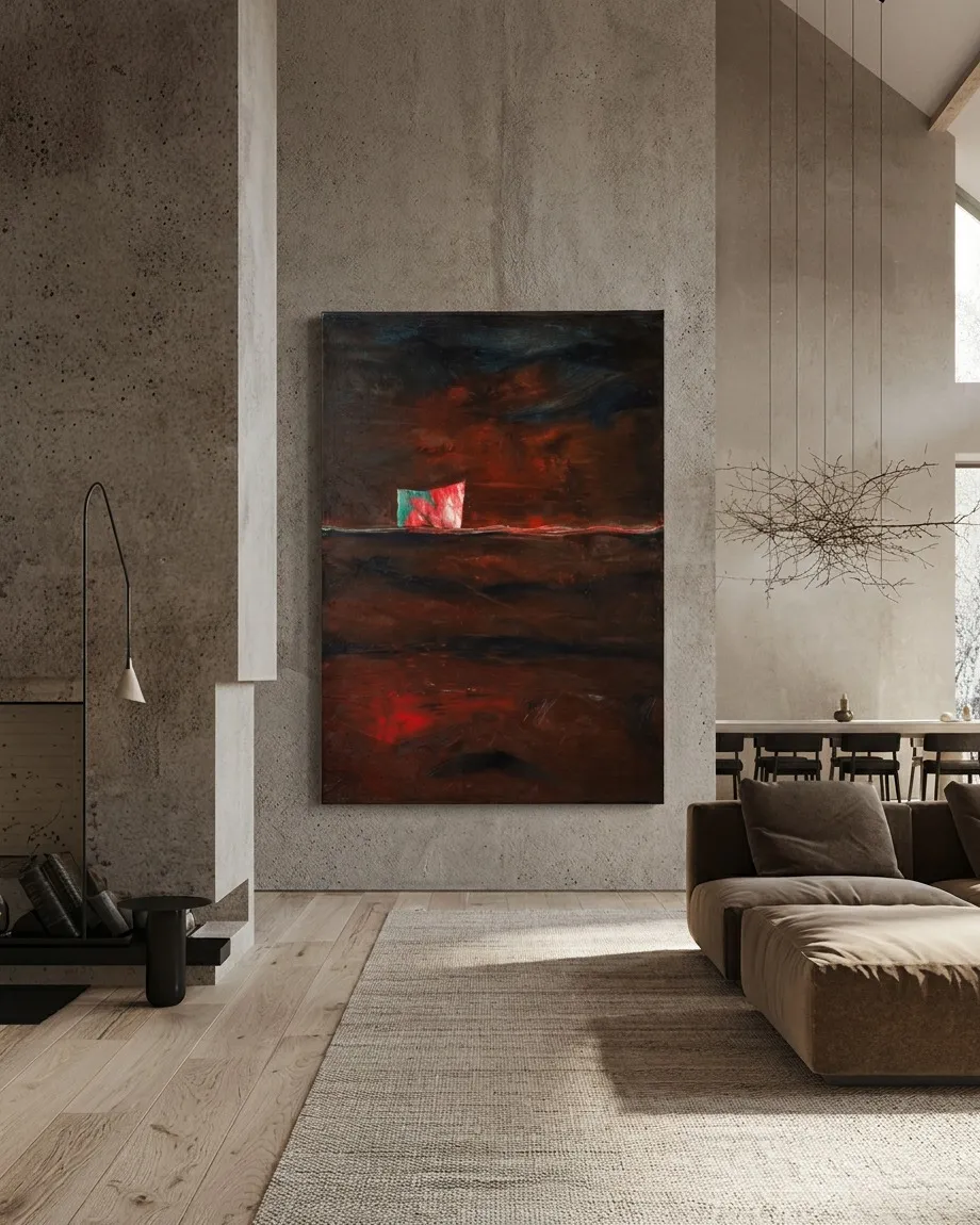 Pintura abstracta original de Maurizio Valch expuesta sobre una gran pared de hormigón visto en un salón de diseño minimalista.